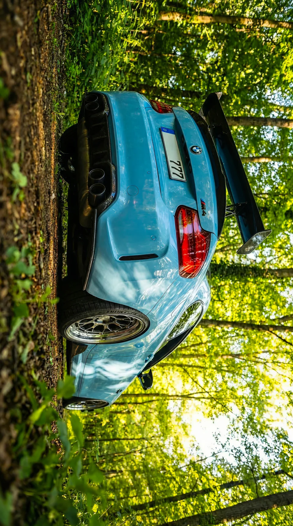 Extreme Low Angle Shot 4K Phone Wallpaper - Cars wallpaper - 4K