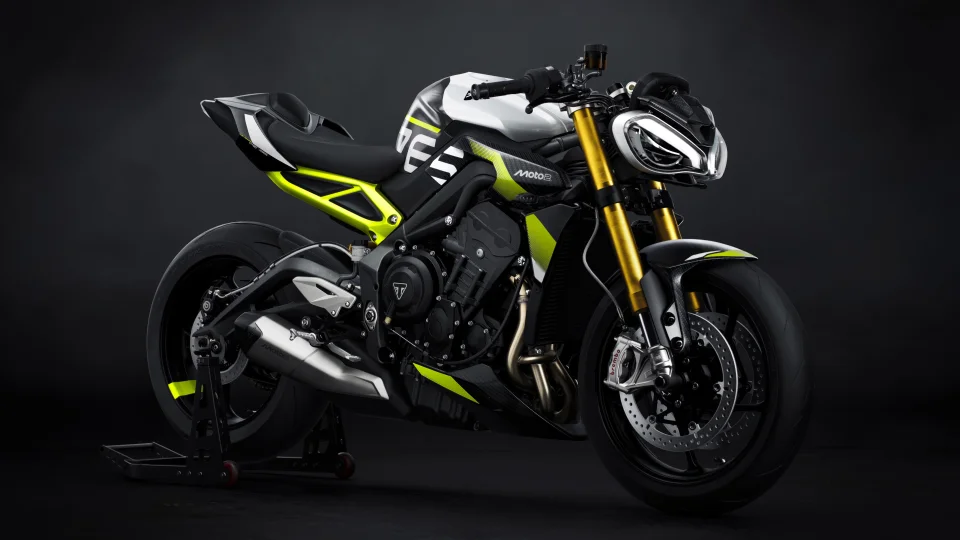Triumph Street Bike Wallpaper 5k Black & Neon Sport Motorcycle... - Bikes wallpaper - 4K